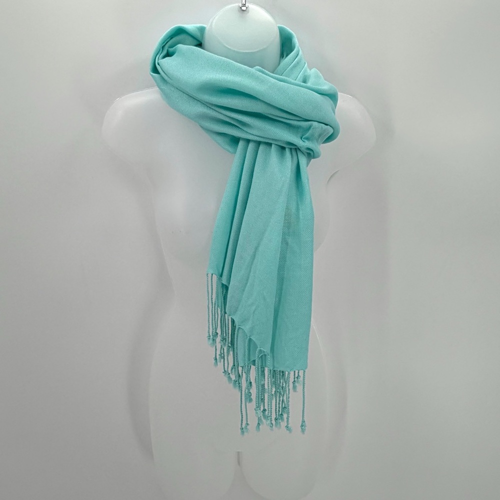 Coldwater Creek Wrap Shawl Knotted fringe Viscose Aqua - new with defects/spots